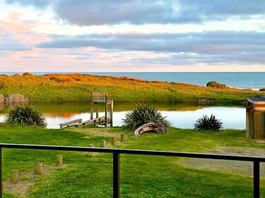Luxury Absolute Ocean View Lodge Waverley Экстерьер фото